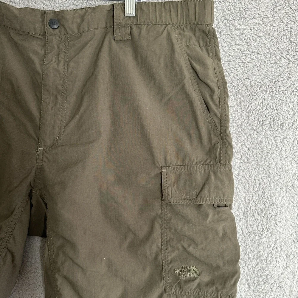 The North Face Shorts Mens XXL Green Utility Cargo Pockets Trail Hiking Outdoors